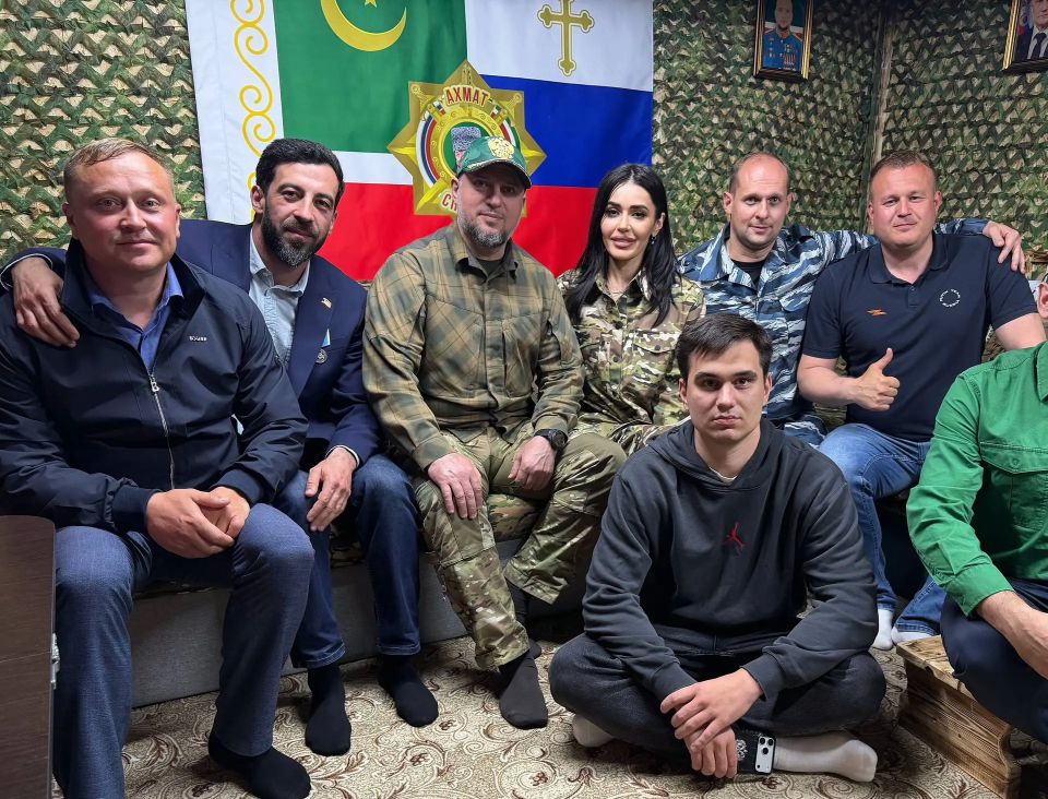 Курбан-байрам на передовой: духовное единство, традиции и встреча с героями спецназа «АХМАТ» Курбан-байрам на передовой: духовное единство, традиции и встреча с героями спецназа «АХМАТ»