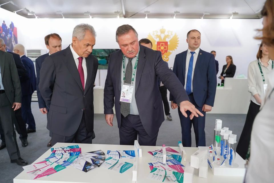 Инновационные разработки для военно-промышленного комплекса в области радиологии, комплексной реабилитации, кибернетической медицины и нейропротезирования, новейшие технологии обеспечения радиационной, химической и... Инновационные разработки для военно-промышленного комплекса в области радиологии, комплексной реабилитации, кибернетической медицины и нейропротезирования, новейшие технологии обеспечения радиационной, химической и...