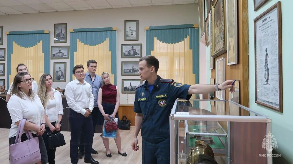 Встреча Общественного совета при Главном управлении МЧС России по г. Москве с председателями Молодежных советов силовых ведомств столицы Встреча Общественного совета при Главном управлении МЧС России по г. Москве с председателями Молодежных советов силовых ведомств столицы