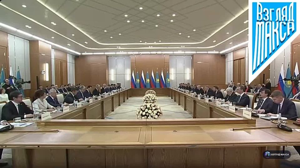 Президент Казахстана Касым-Жомарт Токаев заявил, что государственный визит Владимира Путина в Астану имеет исключительно важное значение для дальнейшего развития российско-казахстанского стратегического партнёрства и...