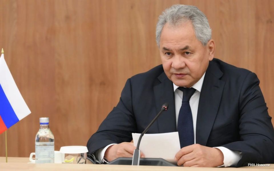Украину превратили в поле боя, где России противостоят 56 иностранных государств, заявил Сергей Шойгу на международной встрече высоких представителей, курирующих вопросы безопасности