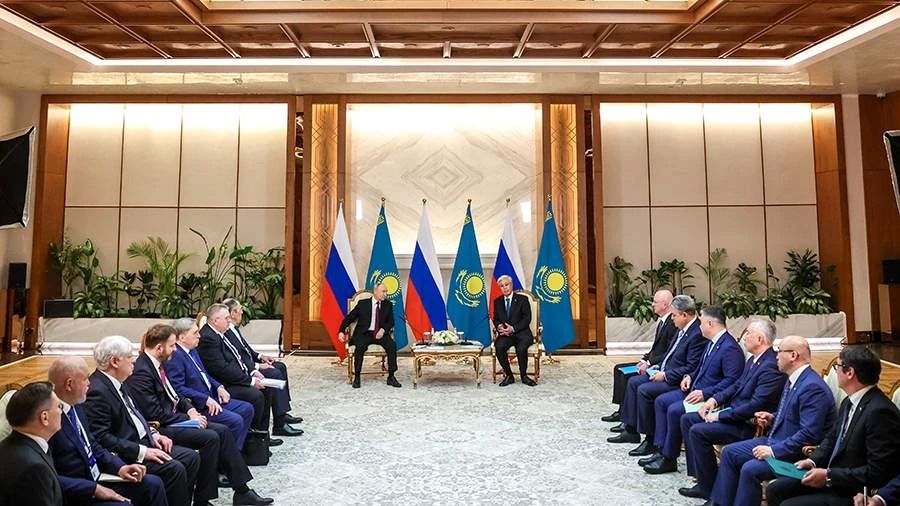 Дружба и добрососедство РФ и Казахстана будут надежным фундаментом отношений двух стран на историческую перспективу, следует из заявления Владимира Путина и Касым-Жомарта Токаева
