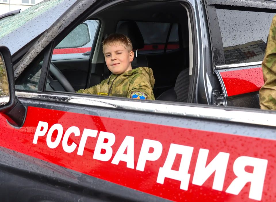 Праздник ко Дню защиты детей прошёл в столичном главке Росгвардии Праздник ко Дню защиты детей прошёл в столичном главке Росгвардии