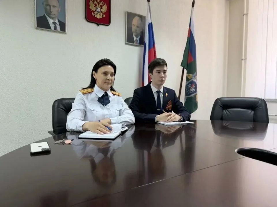 В Следственном комитете России состоялся Всероссийский съезд Молодежного союза «Юный следователь» В Следственном комитете России состоялся Всероссийский съезд Молодежного союза «Юный следователь»