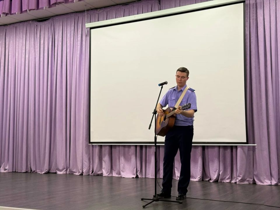 Сотрудники Культурного центра СК России посетили «Мой семейный центр «Молодая гвардия» в преддверии Международного дня защиты детей Сотрудники Культурного центра СК России посетили «Мой семейный центр «Молодая гвардия» в преддверии Международного дня защиты детей