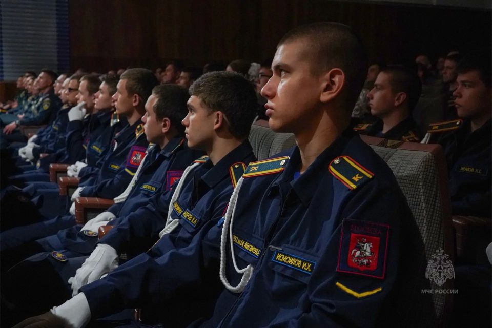 В Главном управлении МЧС России по г. Москве отметили День образования столичной пожарной охраны В Главном управлении МЧС России по г. Москве отметили День образования столичной пожарной охраны