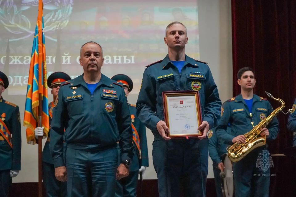 В Главном управлении МЧС России по г. Москве отметили День образования столичной пожарной охраны В Главном управлении МЧС России по г. Москве отметили День образования столичной пожарной охраны