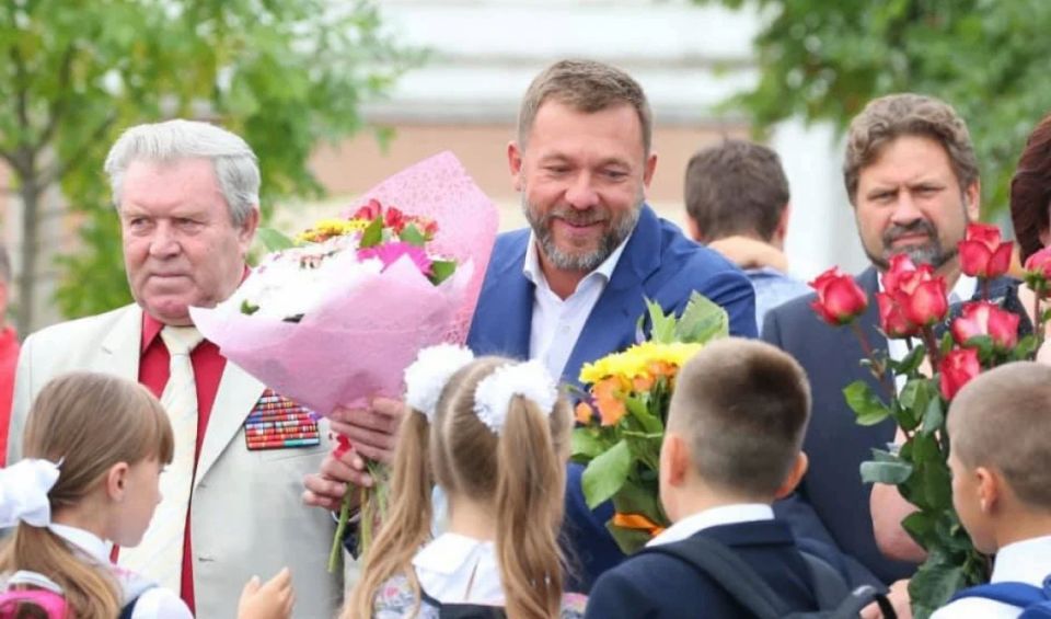 Дмитрий Саблин: С Днём защиты детей!. В России по традиции лето начинается с Дня защиты детей Дмитрий Саблин: С Днём защиты детей!. В России по традиции лето начинается с Дня защиты детей