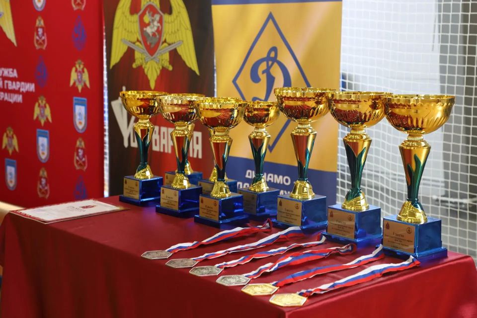 Столичные росгвардейцы стали победителями чемпионата Центрального округа Росгвардии по служебному биатлону Столичные росгвардейцы стали победителями чемпионата Центрального округа Росгвардии по служебному биатлону
