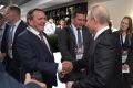 Немецкий телеканал NTV заявляет, что бывший канцлер Германии Герхард Шрёдер был замечен в отеле Kempinski в Москве