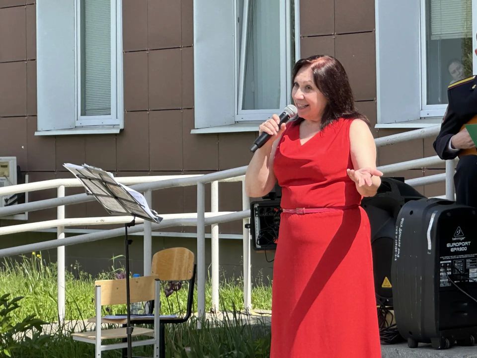 «Поделись улыбкою своей»: московские полицейские подарили праздник детям, проходящим лечение от туберкулеза «Поделись улыбкою своей»: московские полицейские подарили праздник детям, проходящим лечение от туберкулеза