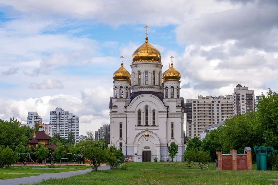 Храм Всех Святых в земле Российской просиявших в #ЮЗАО украсит архитектурно-художественная подсветка