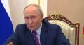 Путин указал на необоснованное использование латиницы в рекламе в России