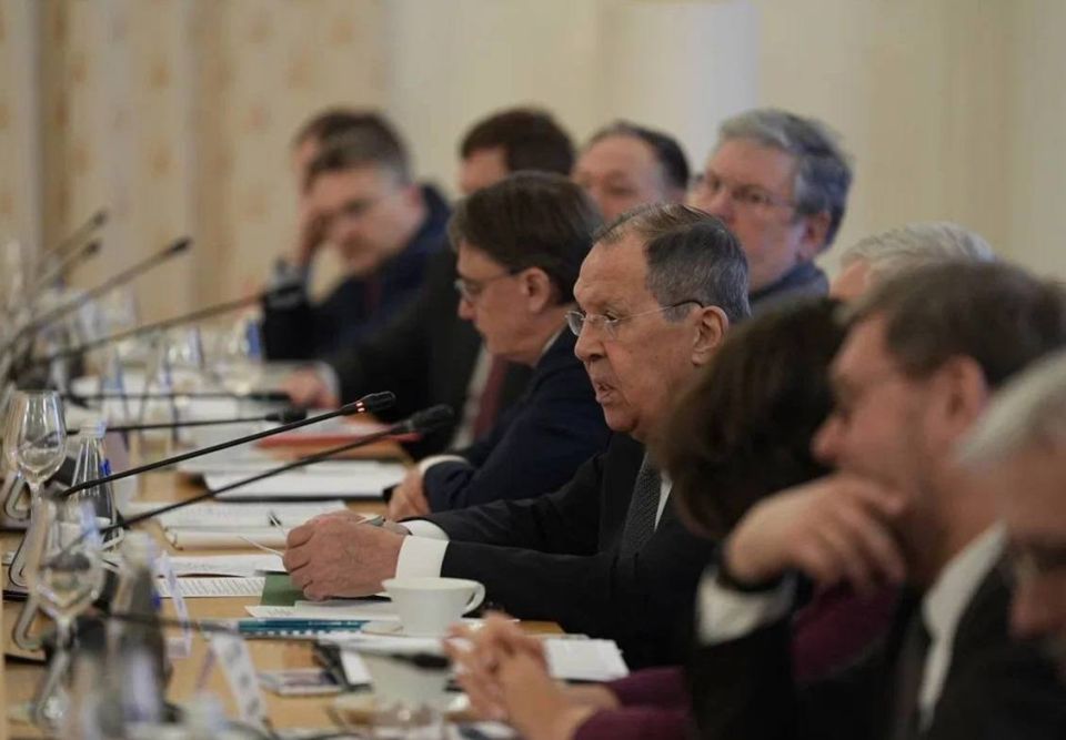 Георгий Филимонов: Принял участие в 46-м заседании Совета глав субъектов Российской Федерации при Министерстве иностранных дел России Георгий Филимонов: Принял участие в 46-м заседании Совета глав субъектов Российской Федерации при Министерстве иностранных дел России