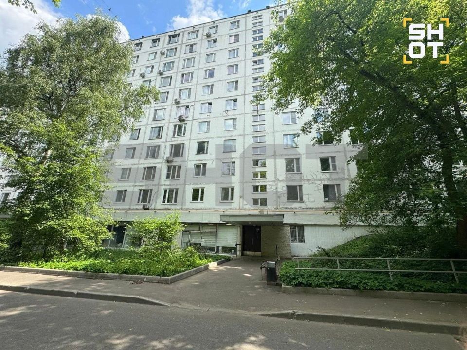 Лия Ахеджакова продолжила сохранять деньги в России после переезда в Израиль Лия Ахеджакова продолжила сохранять деньги в России после переезда в Израиль