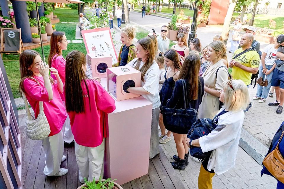 Московские предприниматели приглашают на бесплатные мероприятия для всей семьи в рамках проекта «Лето в Москве» Московские предприниматели приглашают на бесплатные мероприятия для всей семьи в рамках проекта «Лето в Москве»