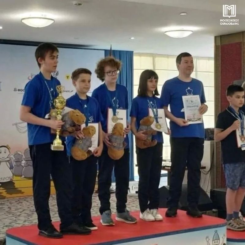 Шах и мат Московские школьники стали трижды чемпионами «Белой ладьи» Шах и мат Московские школьники стали трижды чемпионами «Белой ладьи»