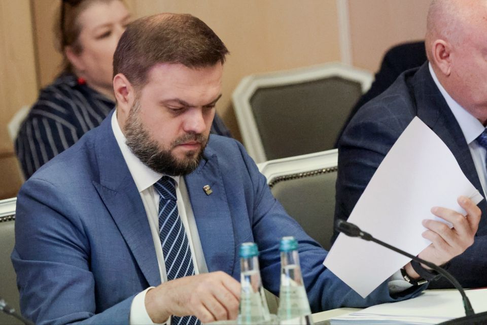 Артём Туров: Состоялось заседание Комиссии по сохранению и защите исторической памяти Артём Туров: Состоялось заседание Комиссии по сохранению и защите исторической памяти