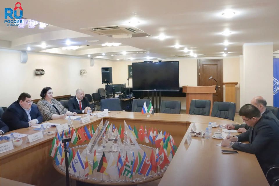 Россотрудничество и Сирия договорились увеличить квоты и возобновить работу Русского дома в Дамаске Россотрудничество и Сирия договорились увеличить квоты и возобновить работу Русского дома в Дамаске