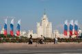 Москва в триколоре: город готовится ко Дню России!