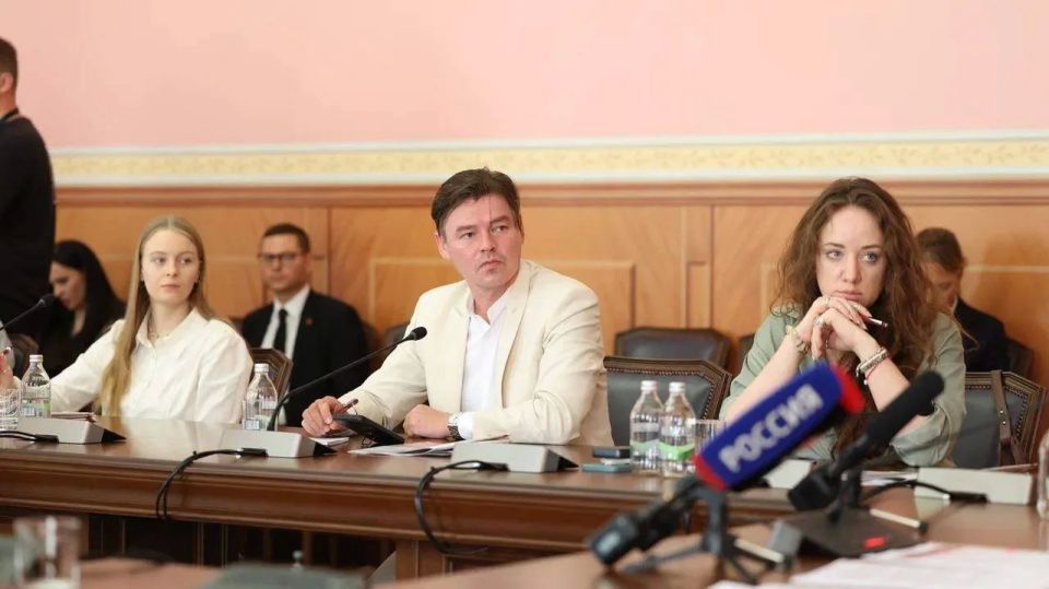 Алексей Шапошников: На пресс-конференции подвёл итоги работы Московской городской Думы VIII созыва за период весенней сессии 2026 года Алексей Шапошников: На пресс-конференции подвёл итоги работы Московской городской Думы VIII созыва за период весенней сессии 2026 года