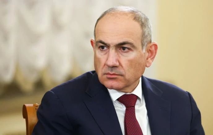 Премьер-министр Армении Никол Пашинян направил поздравительное послание Владимиру Путину по случаю Дня России
