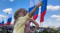 Москва в триколоре: город отмечает День России!