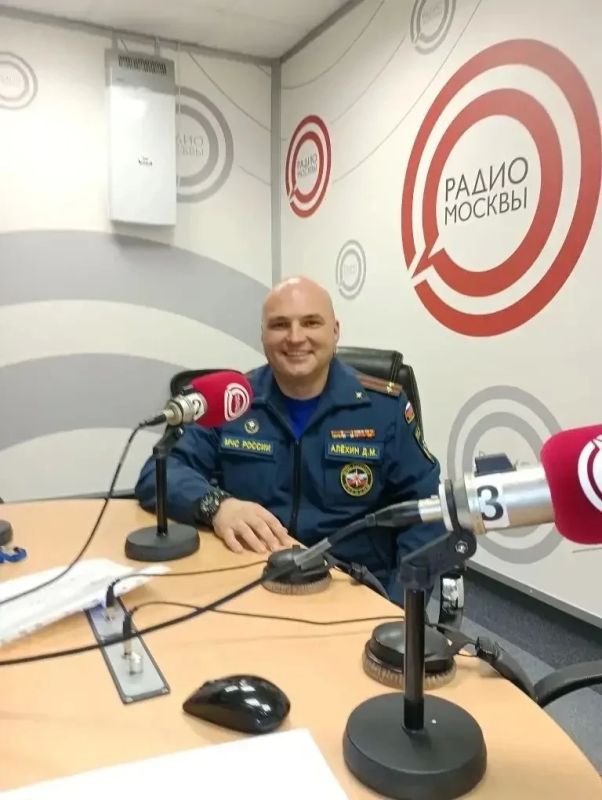 В эфире программы «Горсовет» на радио Москвы первый заместитель начальника Управления по ЗелАО ГУ МЧС России по городу Москве Денис Алехин