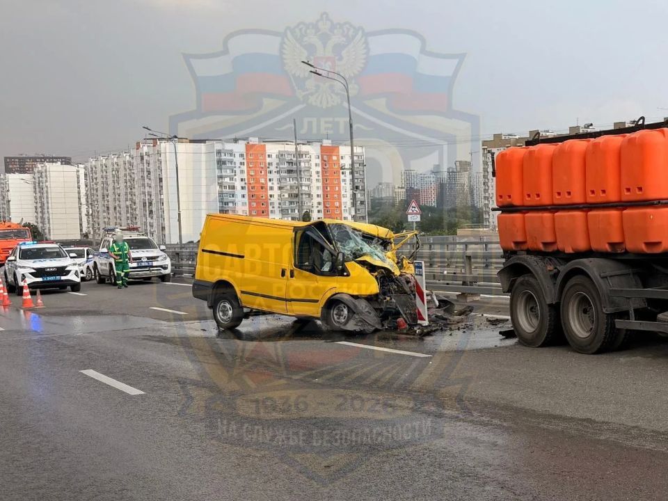 #Дорожнаясводка. . По оперативным данным на прошедшей неделе на столичных дорогах зарегистрировано 194 дорожно-транспортных происшествия: 5 человек погибли, в том числе 1 несовершеннолетний 202 получили ранения, в том числе... #Дорожнаясводка. . По оперативным данным на прошедшей неделе на столичных дорогах зарегистрировано 194 дорожно-транспортных происшествия: 5 человек погибли, в том числе 1 несовершеннолетний 202 получили ранения, в том числе...