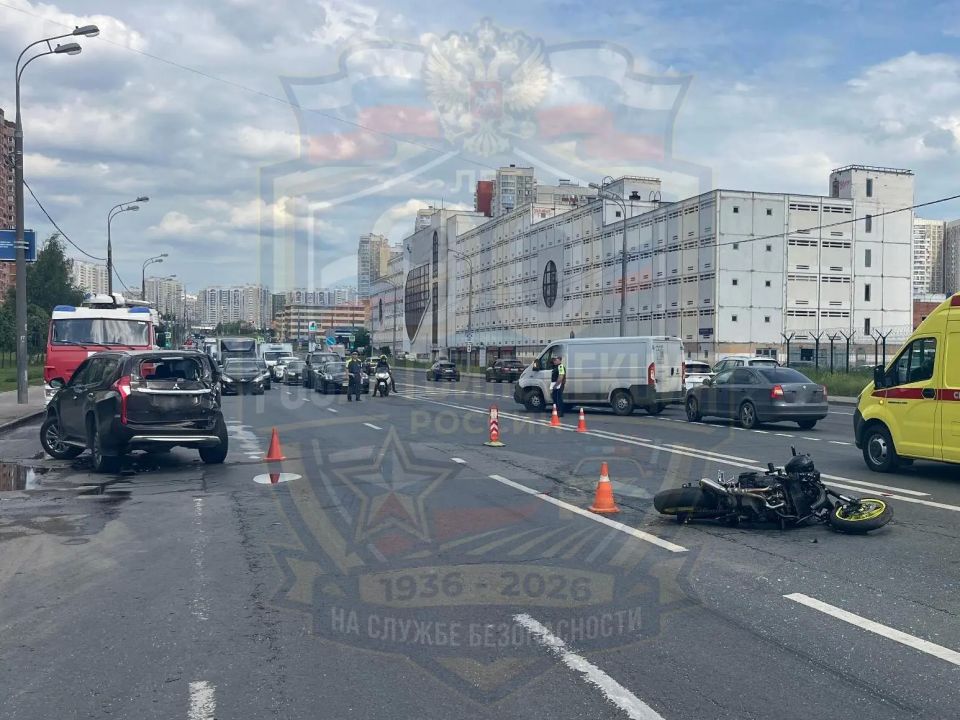 #Дорожнаясводка. . По оперативным данным на прошедшей неделе на столичных дорогах зарегистрировано 194 дорожно-транспортных происшествия: 5 человек погибли, в том числе 1 несовершеннолетний 202 получили ранения, в том числе... #Дорожнаясводка. . По оперативным данным на прошедшей неделе на столичных дорогах зарегистрировано 194 дорожно-транспортных происшествия: 5 человек погибли, в том числе 1 несовершеннолетний 202 получили ранения, в том числе...