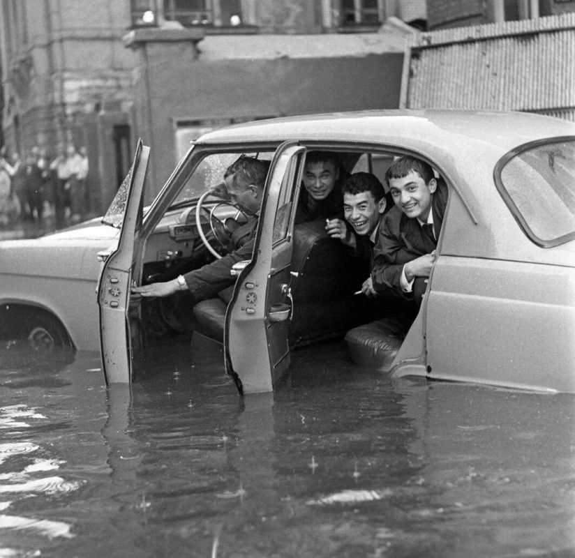 Фотофакт: «Рахмановский переулок
