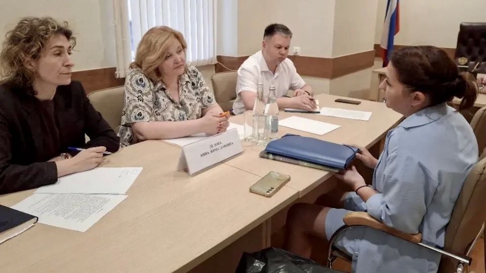 Яна Лантратова: Здесь выслушают и помогут. На прошлой неделе в Доме прав человека провели 124 личных приёма Яна Лантратова: Здесь выслушают и помогут. На прошлой неделе в Доме прав человека провели 124 личных приёма