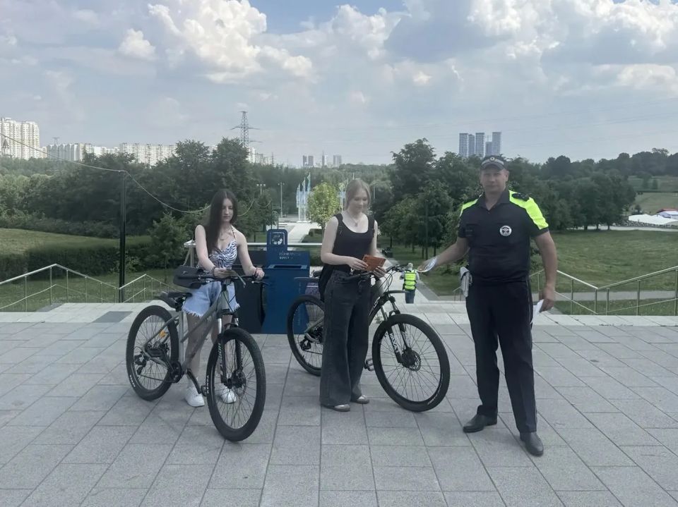 Госавтоинспекция Москвы напомнила пользователям средств индивидуальной мобильности о соблюдении ПДД Госавтоинспекция Москвы напомнила пользователям средств индивидуальной мобильности о соблюдении ПДД