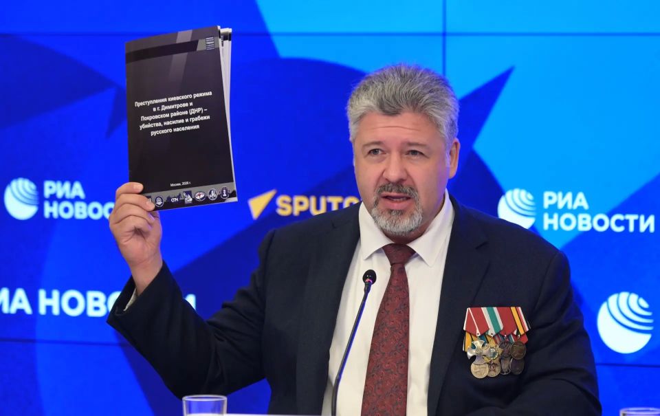 Сотрудник ГВСУ СК России выступил с докладом на пресс-конференции Международного общественного трибунала по преступлениям украинских неонацистов Сотрудник ГВСУ СК России выступил с докладом на пресс-конференции Международного общественного трибунала по преступлениям украинских неонацистов
