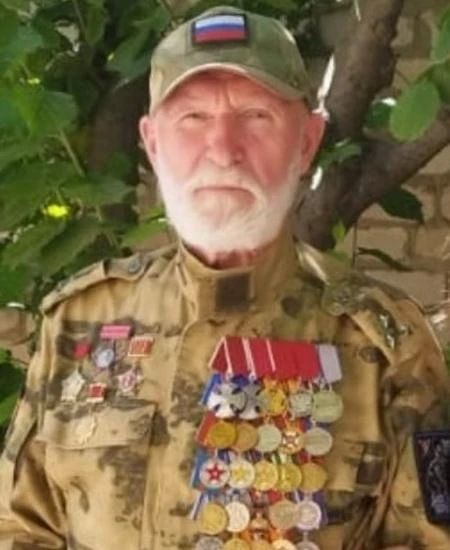 Андрей Медведев: Одним из тех, кто 19 июня 1995 года добровольно сел в автобус к боевикам и проделал с ними путь от Буденновска до Чечни и обратно, был Владимир Владимирович Попов, на тот момент начальник отдела по борьбе с...