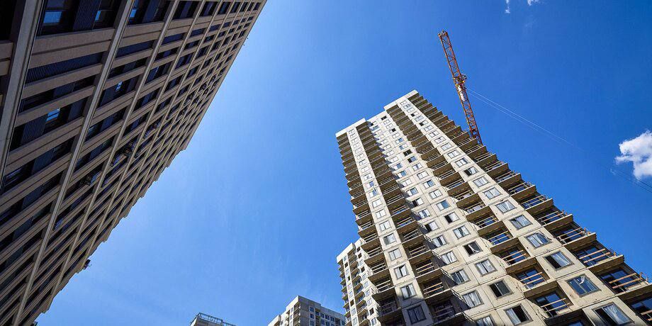 Только два застройщика из топ-5 по вводу жилья строят дома без нарушения сроков – это Фонд реновации и «Группа ЛСР», сообщают «Известия» со ссылкой на данные Единого ресурса застройщиков