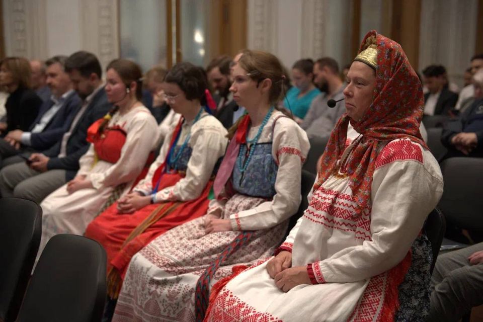 ВоГУ и «Царьград» создают лабораторию по воссозданию, изучению и продвижению русских праздников ВоГУ и «Царьград» создают лабораторию по воссозданию, изучению и продвижению русских праздников