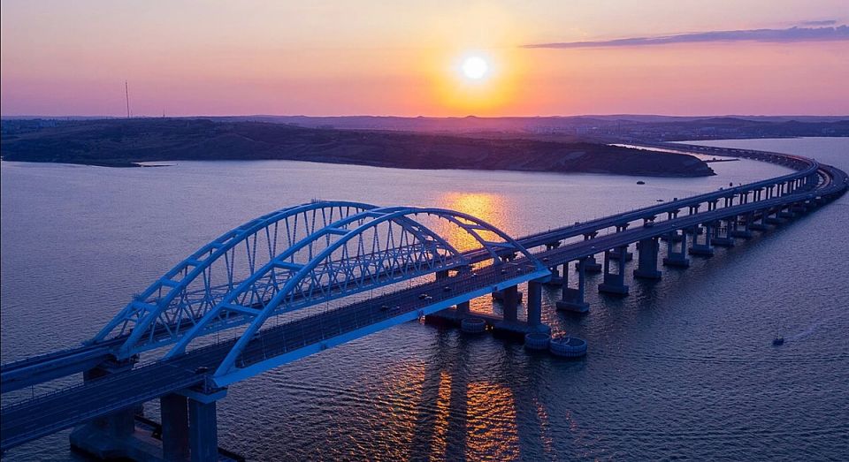 Тайный план Киева: Запад готовит отвлекающий удар по Москве перед атакой на Крымский мост?