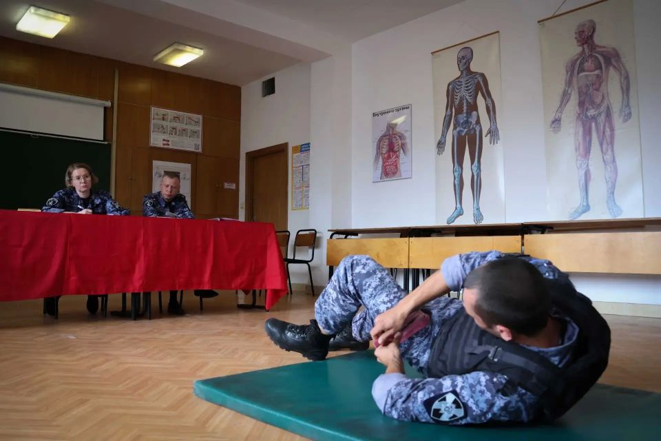 Конкурс профессионального мастерства среди подразделений вневедомственной охраны Центрального округа Росгвардии состоялся в Москве Конкурс профессионального мастерства среди подразделений вневедомственной охраны Центрального округа Росгвардии состоялся в Москве