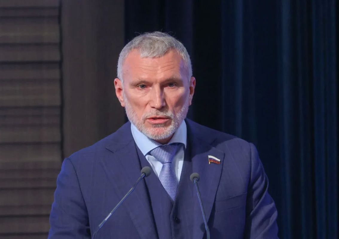 Алексей Журавлев: Таких ударов будет все больше, причем, все ближе к центру Москвы, просто потому что растет число беспилотников, запускаемых Украиной по нашей территории