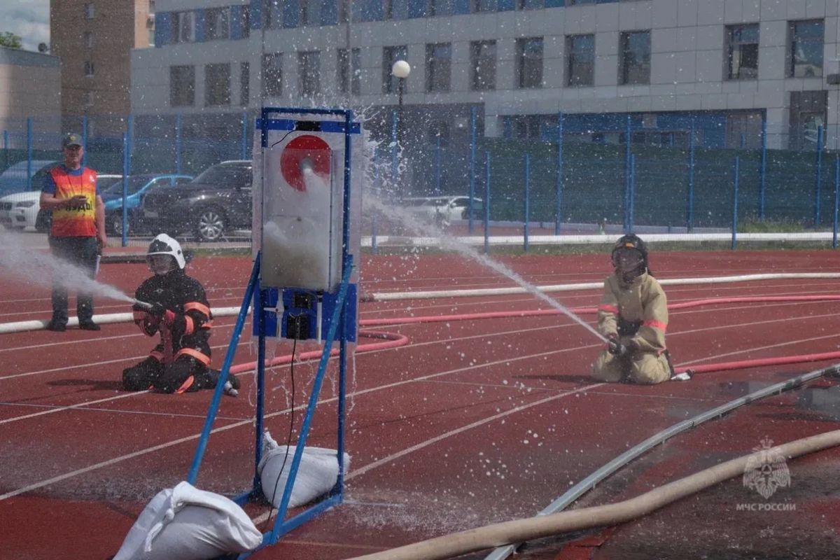 Победители Московского этапа принимают участие в ХХХ межрегиональных соревнованиях «Школа безопасности» в Смоленске Победители Московского этапа принимают участие в ХХХ межрегиональных соревнованиях «Школа безопасности» в Смоленске