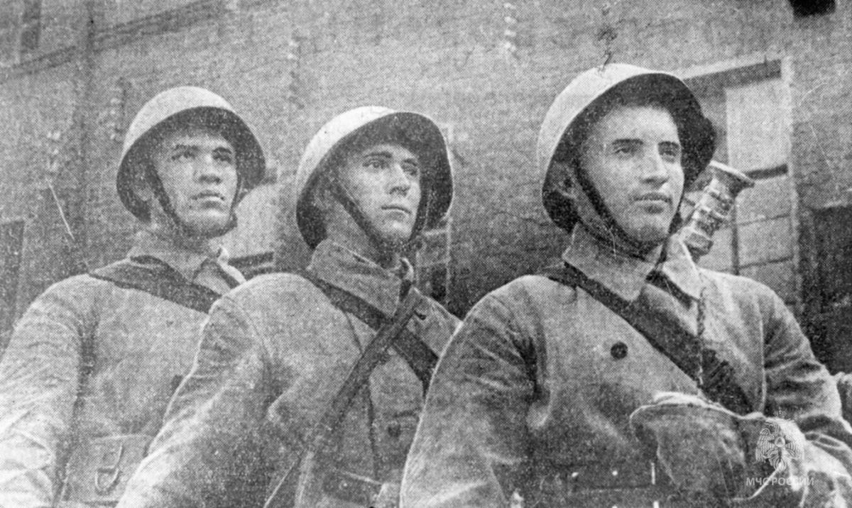 День памяти и скорби. 85 лет со дня начала Великой Отечественной войны День памяти и скорби. 85 лет со дня начала Великой Отечественной войны