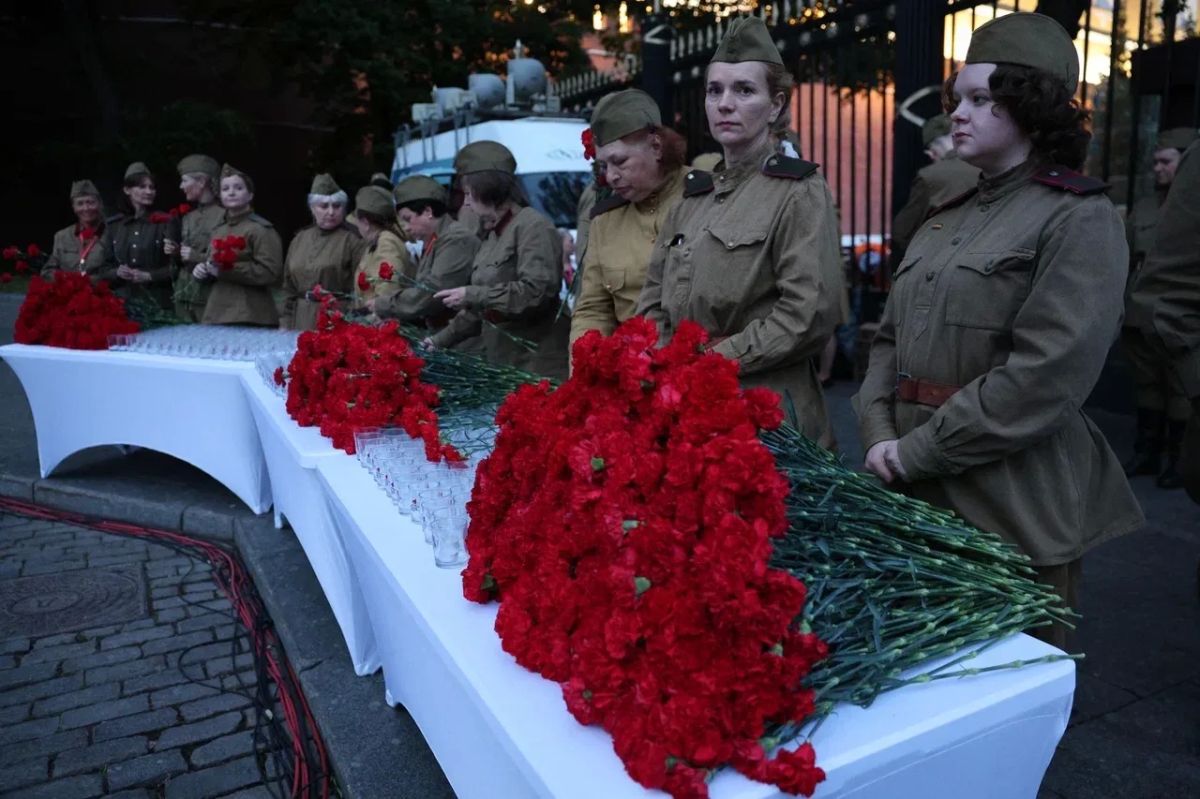 Алексей Шапошников: 85 лет назад, 22 июня 1941 года, в 4 часа утра началась Великая Отечественная война Алексей Шапошников: 85 лет назад, 22 июня 1941 года, в 4 часа утра началась Великая Отечественная война