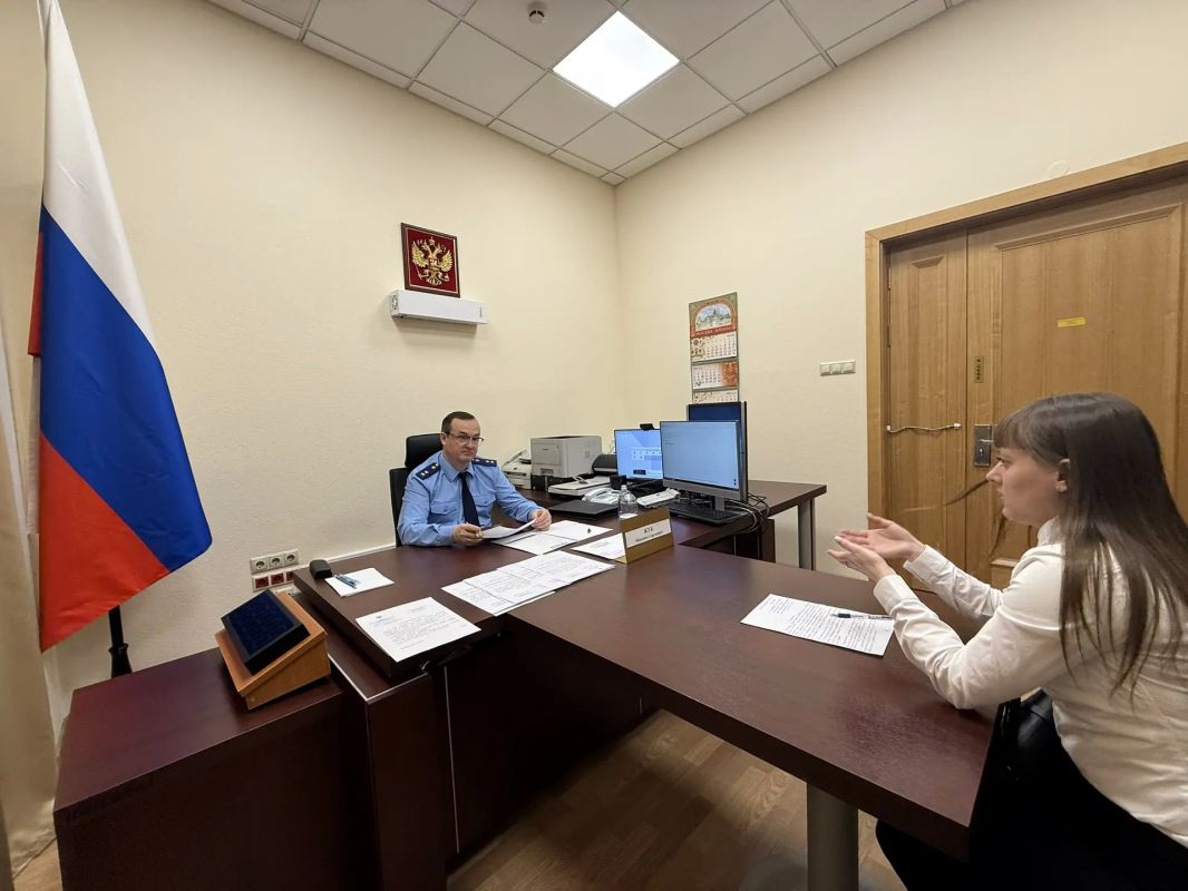 Прокурор Москвы Максим Жук провел личный прием граждан в Приемной Президента Российской Федерации по приему граждан в Москве Прокурор Москвы Максим Жук провел личный прием граждан в Приемной Президента Российской Федерации по приему граждан в Москве