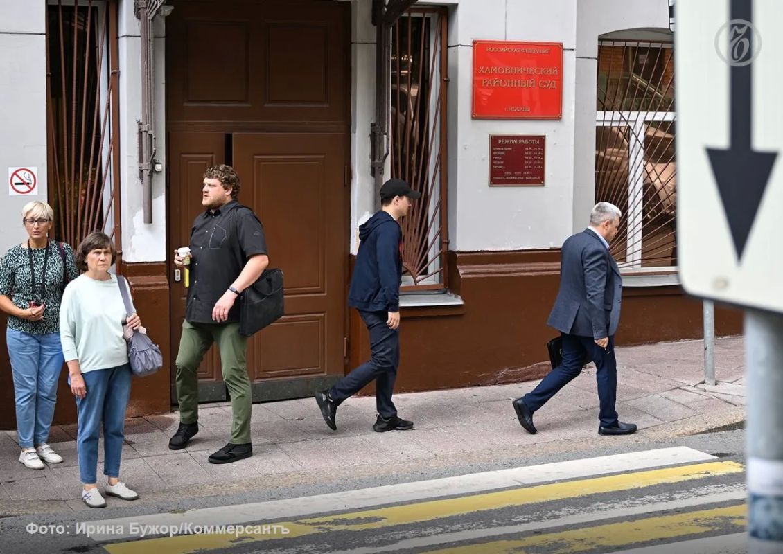 В отношении недавно осужденного в Москве за получение взятки на шесть лет колонии строгого режима экс-замначальника УИСП Минобороны России Олега Васенина возбуждено новое уголовное дело