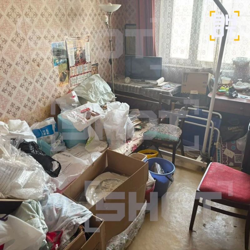 В Москве убийцу поймали, когда он складывал в сумку отрубленные руки своей сестры В Москве убийцу поймали, когда он складывал в сумку отрубленные руки своей сестры