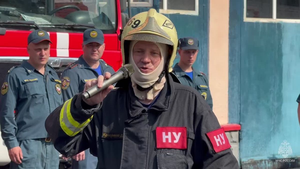 В столичном управлении МЧС России проводили на заслуженный отдых начальника Управления по ЮЗАО