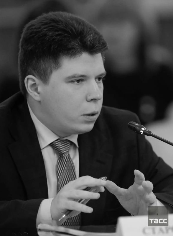 Первый замруководителя аппарата мэра и правительства Москвы Алексей Старовойтов умер, сообщают власти