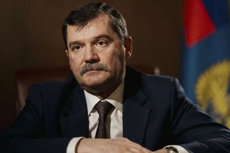 Бывший глава Росавиации Александр Нерадько задержан, ему предъявлено обвинение в мошенничестве в особо крупном размере, сообщили РБК два источника в правоохранительных органах