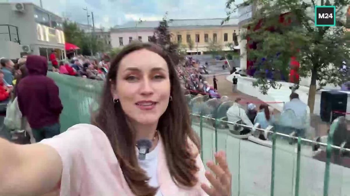 Театр без билетов и без пиджаков: Москва превратилась в одну большую сцену